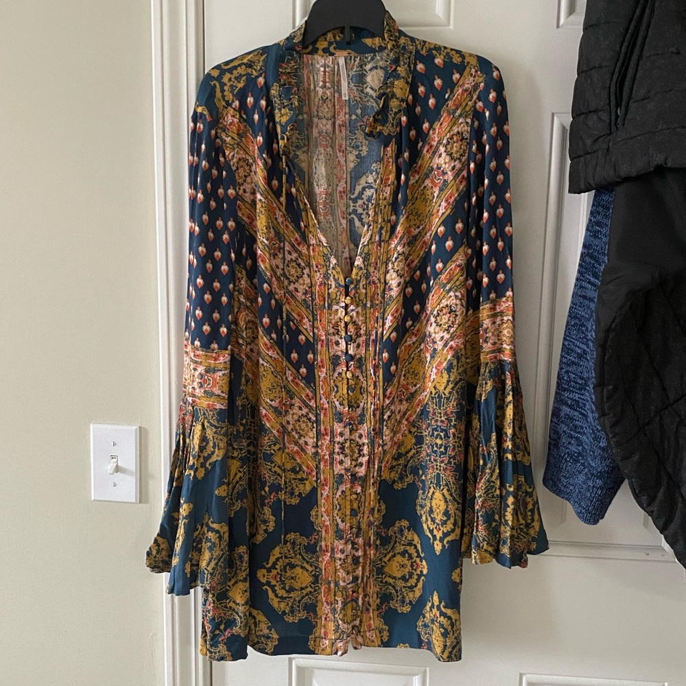 long sleeve blouse